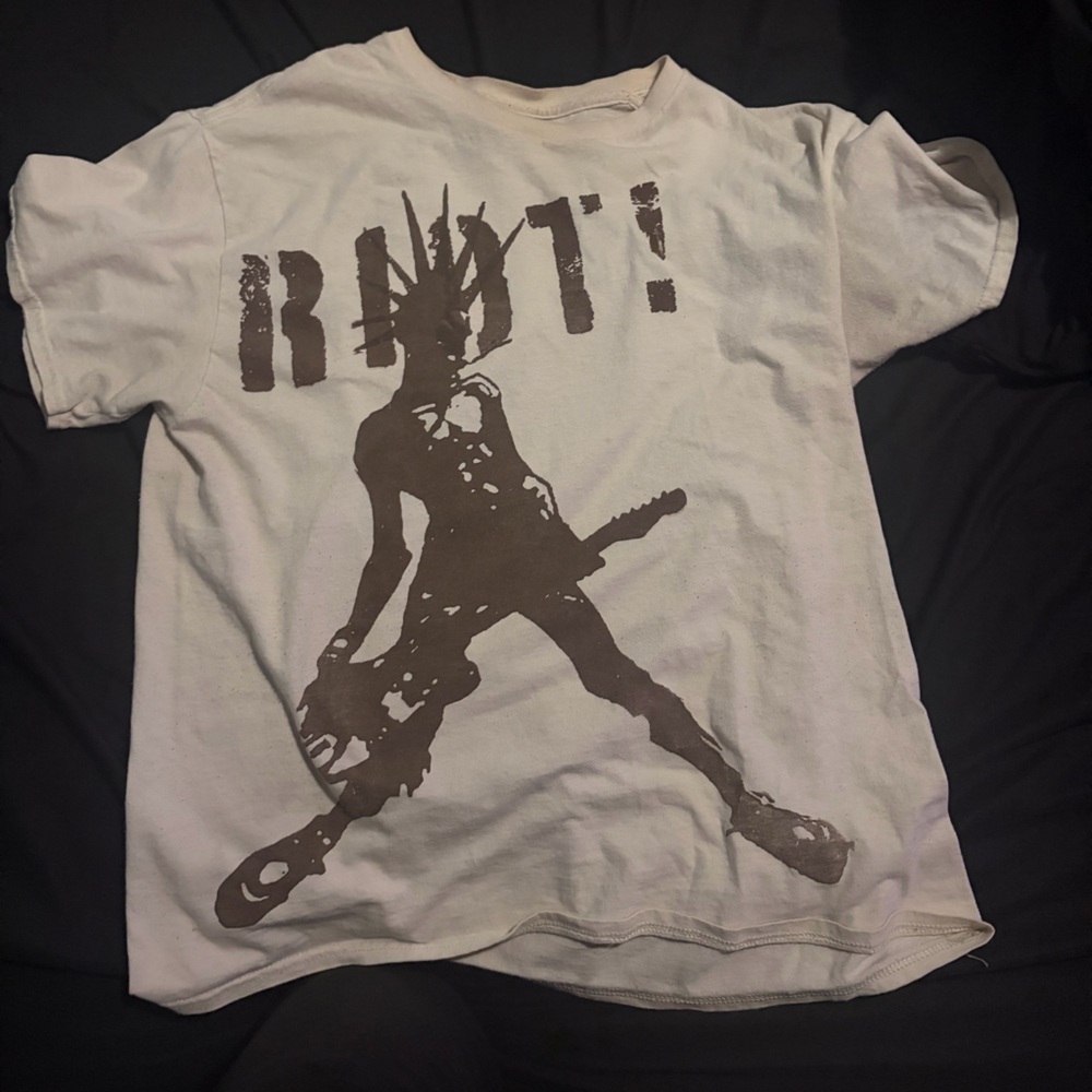 Uvsailles men’s t shirt size L